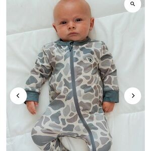 BURLEBO Gray Footies One Piece with Camouflage Pattern